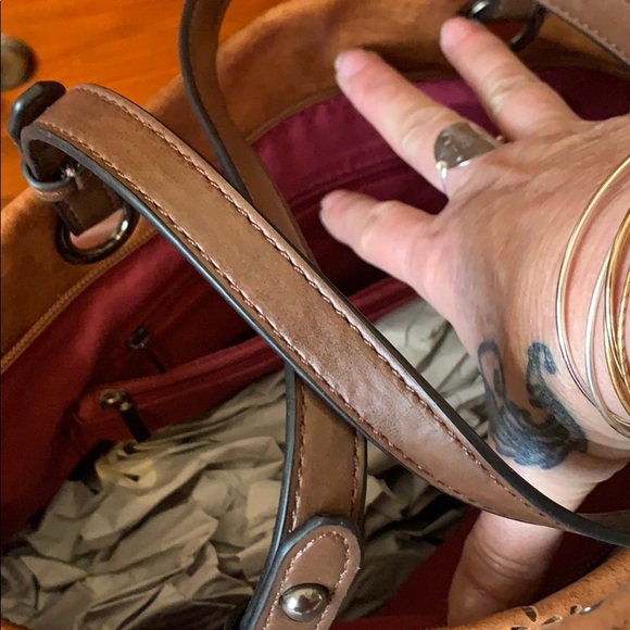 Handbag - Picture 2 of 3